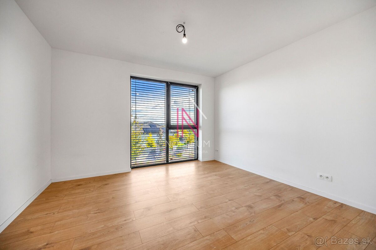 PREDAJ : krásny 5 izbový rodinný dom, novostavba v štandarde - 12