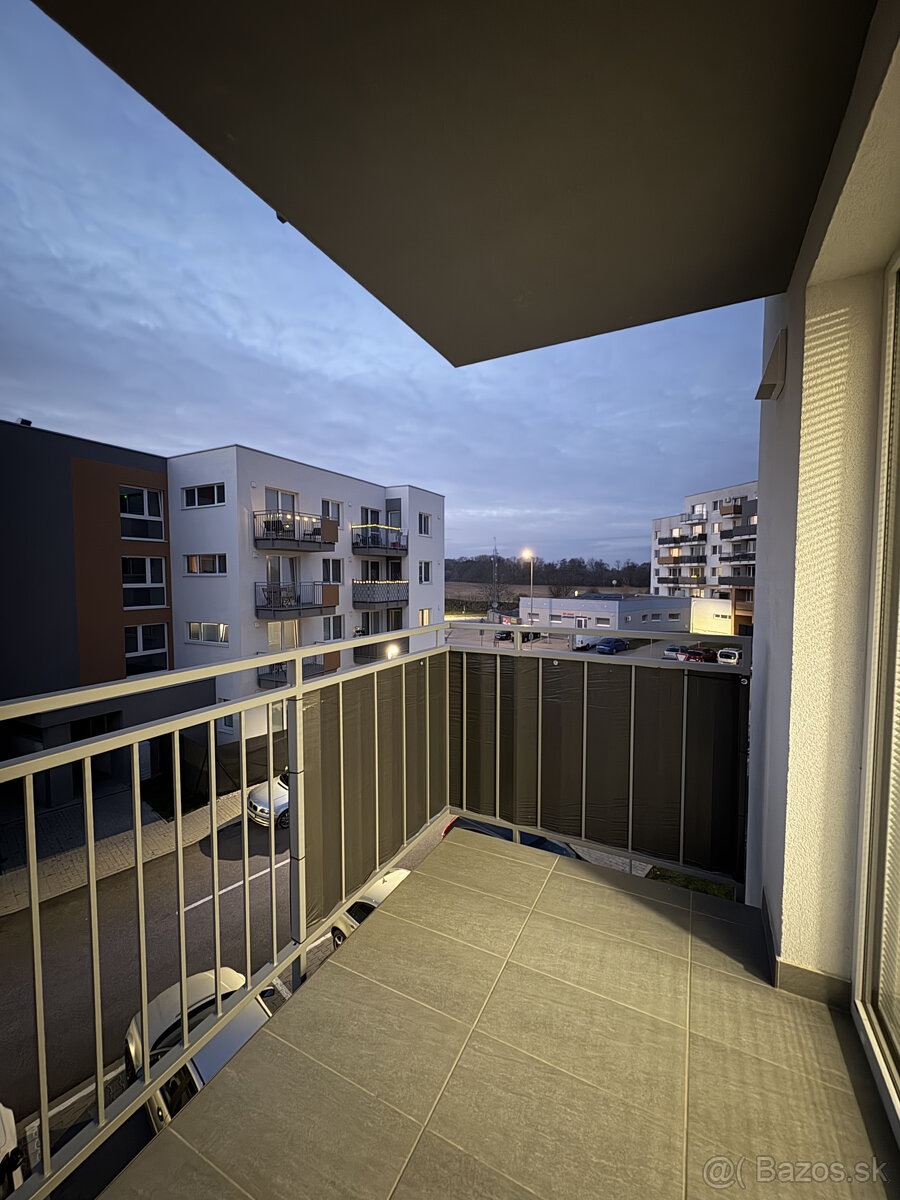 PRENÁJOM 2-izboveho bytu v Novostavbe - Biely Kostol - 12