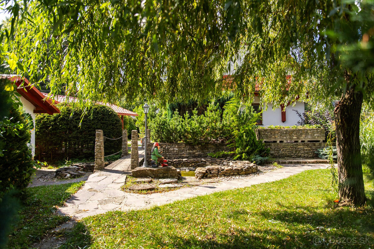 Na predaj 4-izbový rodinný dom v Moravskom Lieskovom - 12