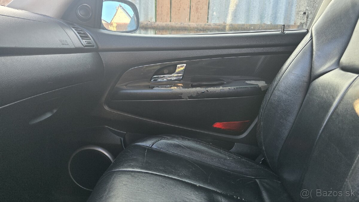 Predám SsangYong Rexton - 12