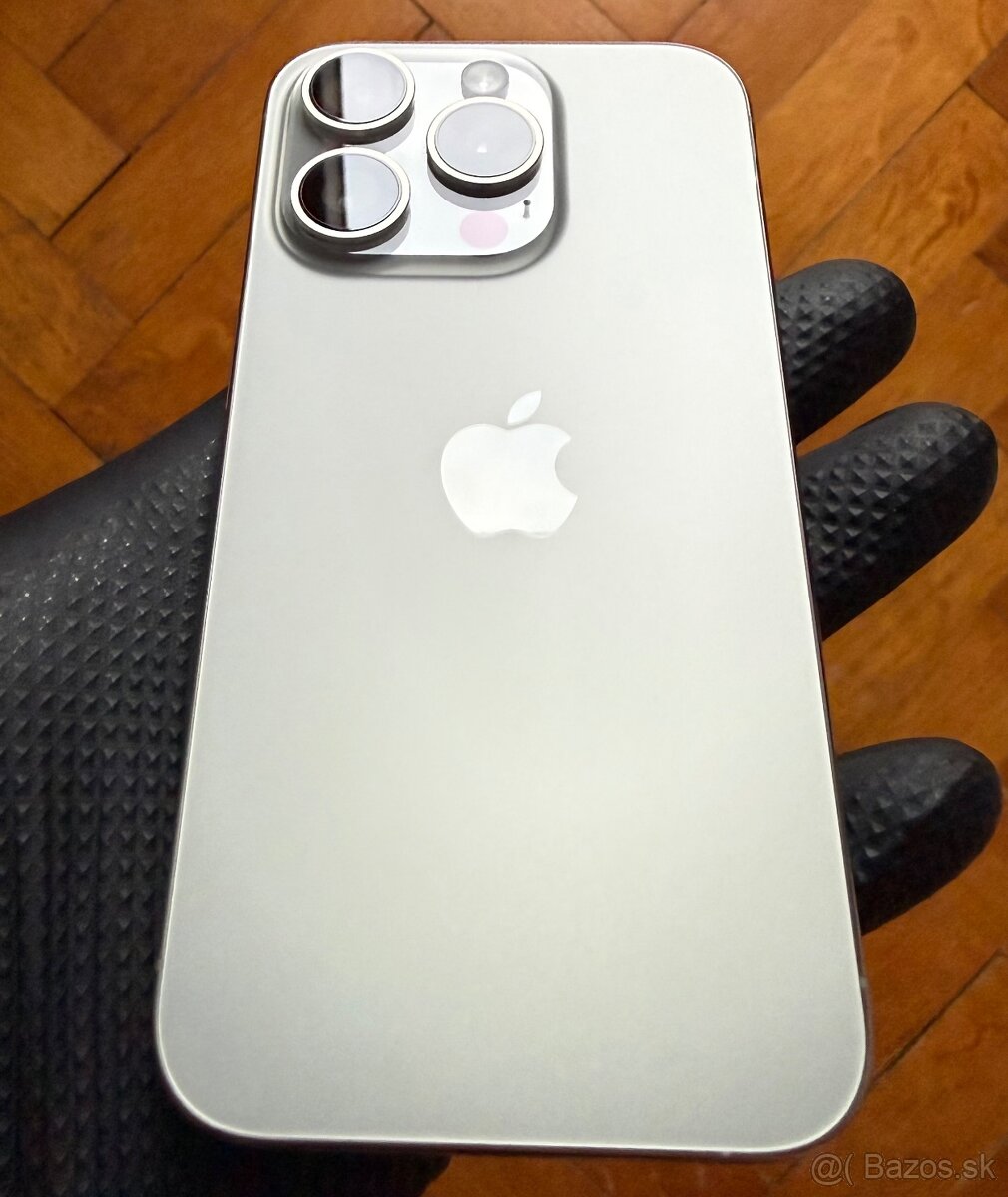 iPhone 15 Pro 512 GB - 12