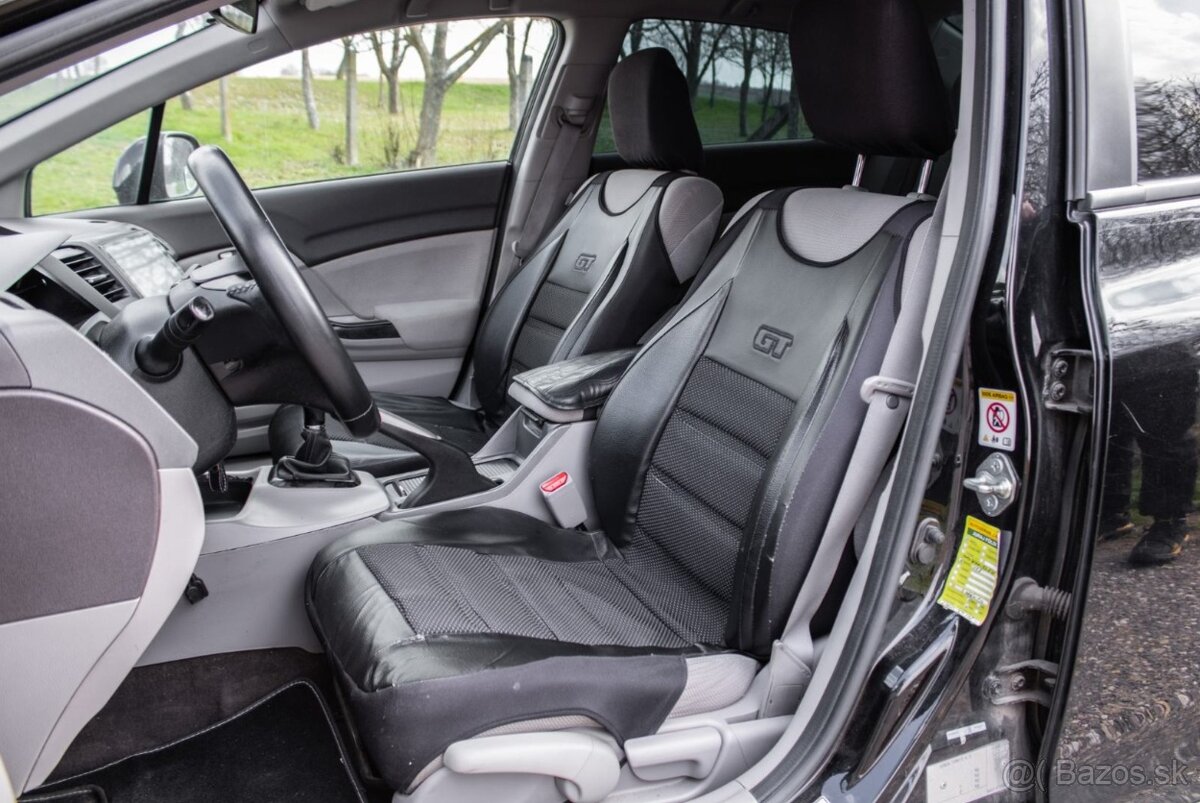 Honda Civic 1.8 i-VTEC, 104kW, M6 - 12