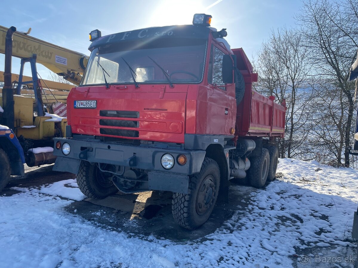 TATRA T815 sypač s pluhom - 12