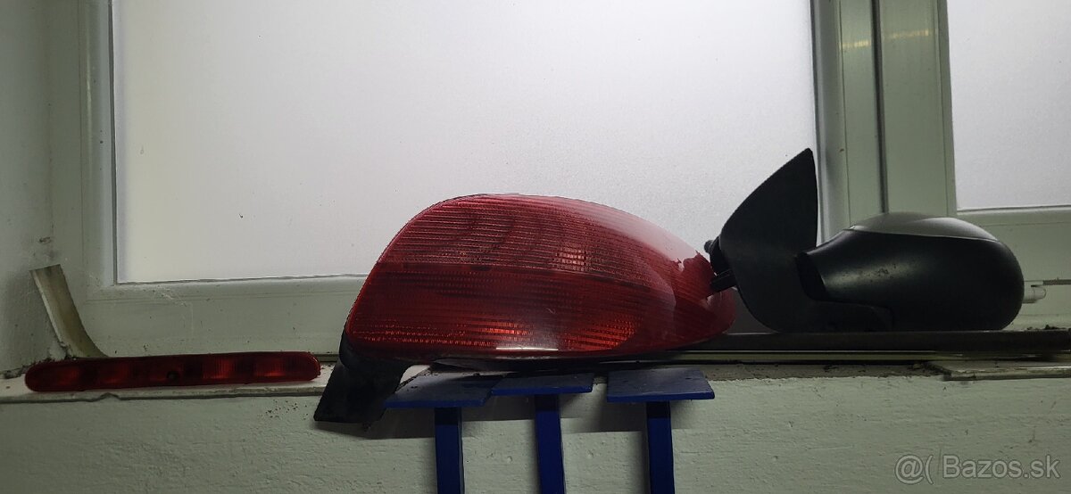 PEUGEOT 206 - 12