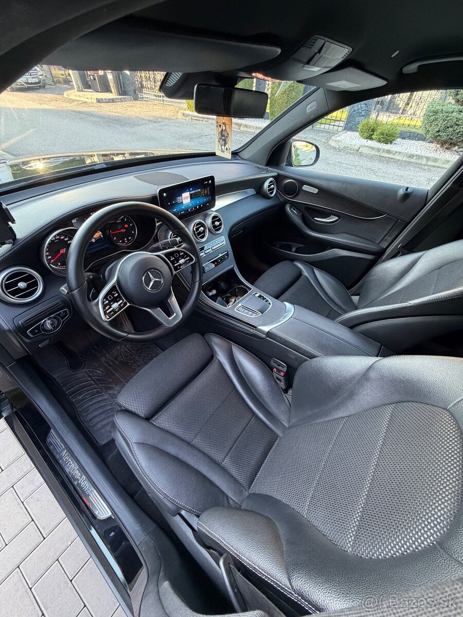 Mercedes Benz GLC SUV 220d 4MATIC Facelift - 12