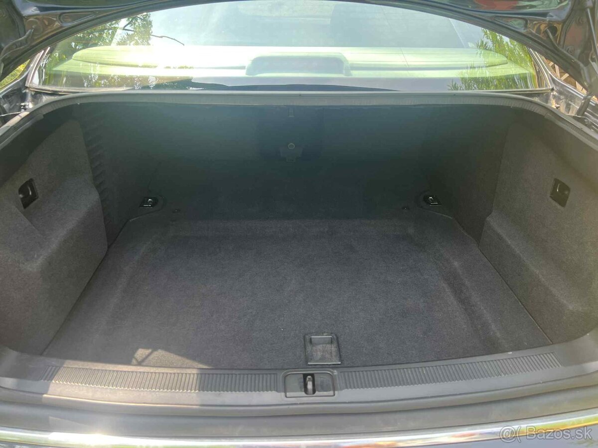 Audi A8d2 3.3 TDI V8 quattro facelift - 12