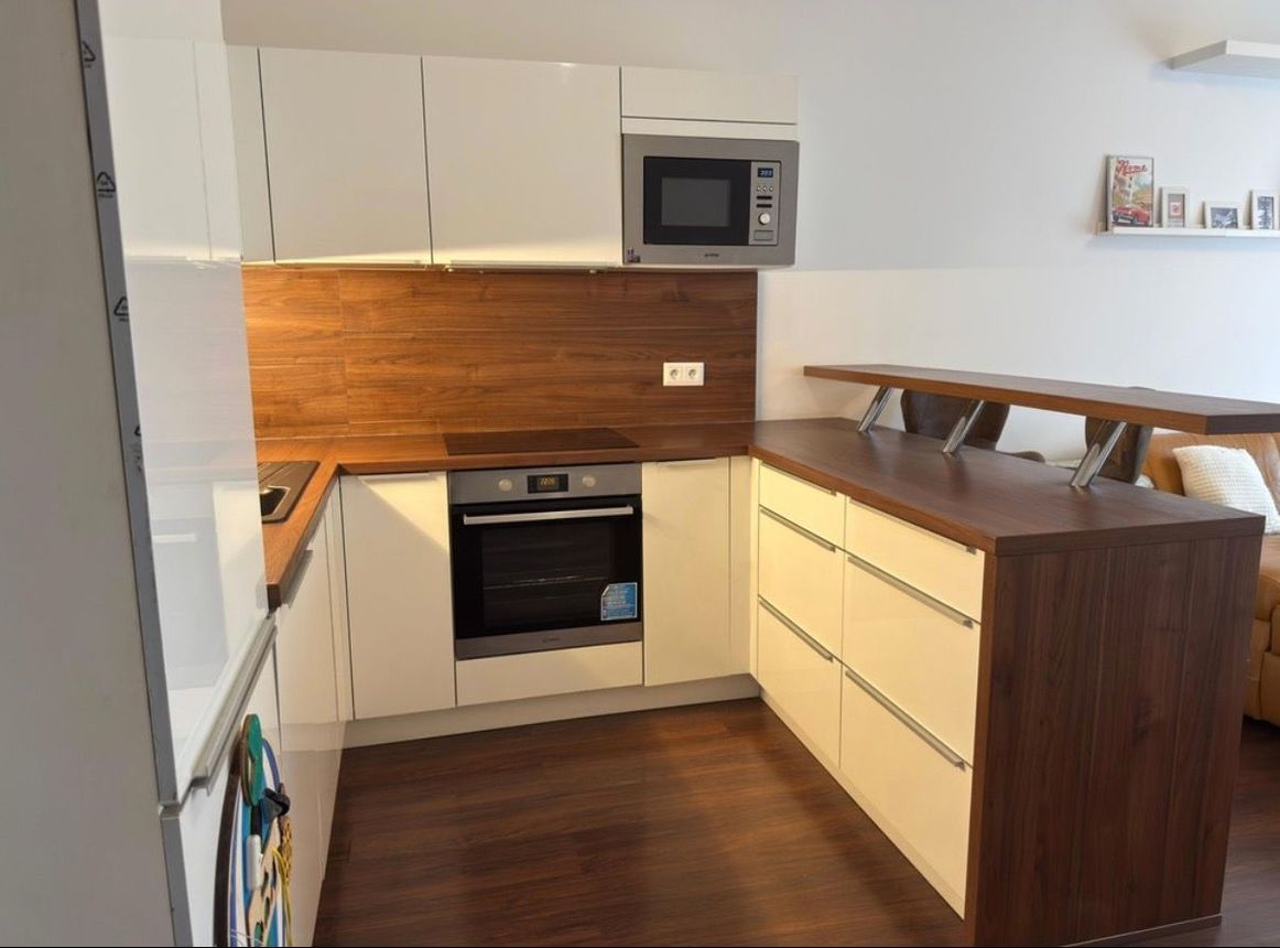 Na prenájom 2-izbový byt, Bratislava - Ružinov, Jégeho ulica - 12