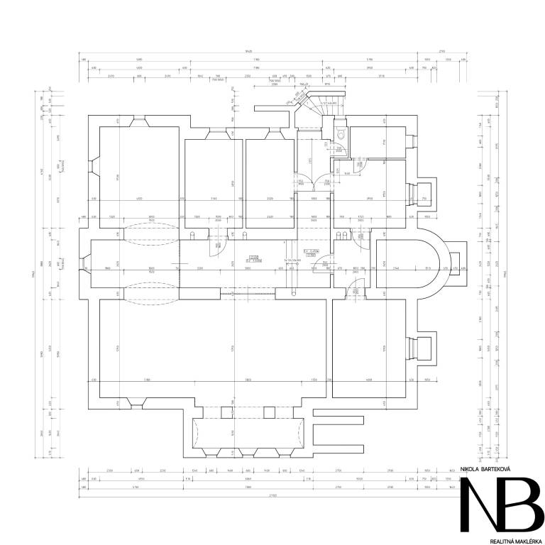 Exkluzívna vila na predaj – prestížna adresa v širšom centre - 12
