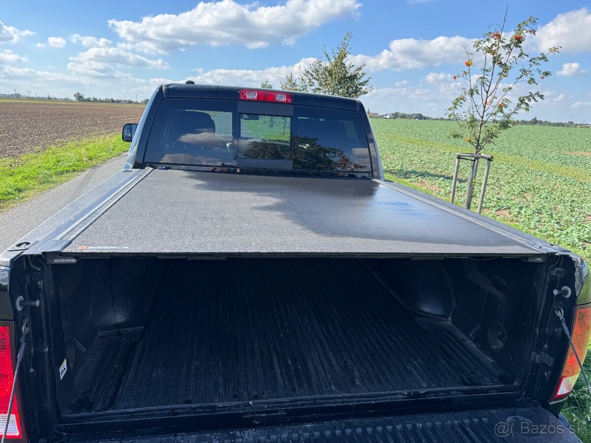 Dodge Ram 1500 Classic 2023 Hemi 5,7 - 12