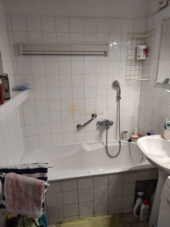 3-izb. byt, Ondrejovova, 2.p./4, výťah - 12