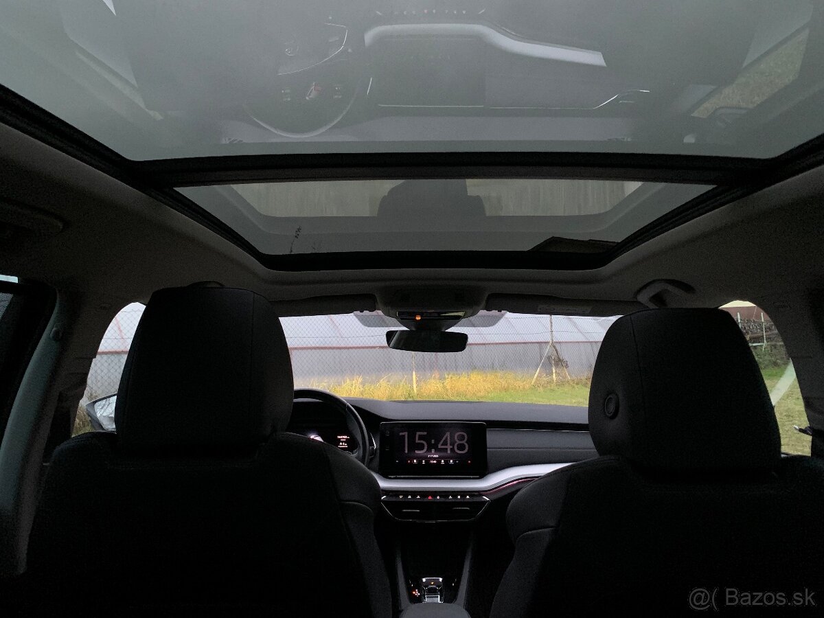 Škoda Octavia IV 110kw/combi/virtual/koža/panorama/tazne - 12