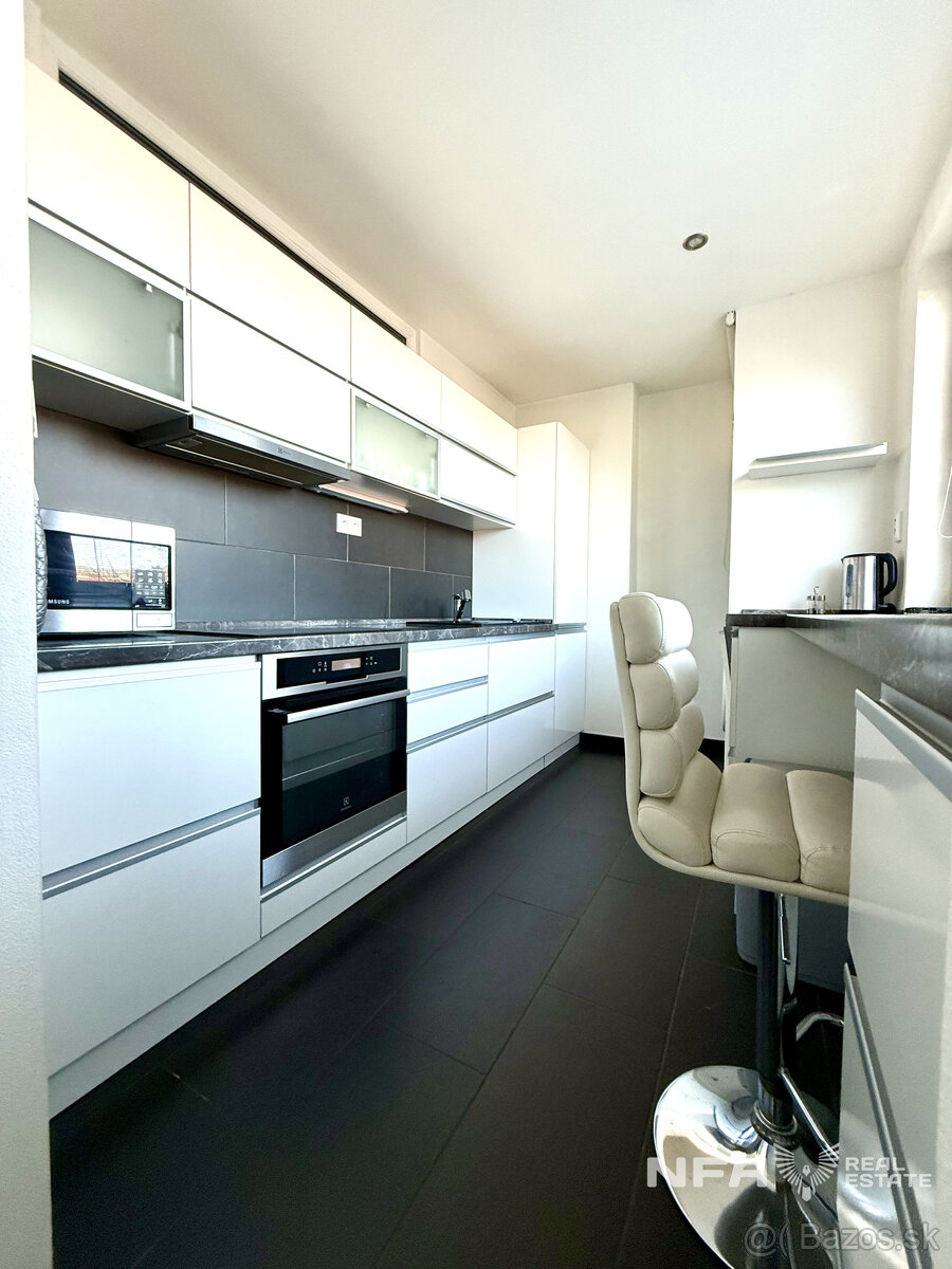 Na predaj: 2-i byt po kompletnej rekonštrukcii – Uhlisko - 12