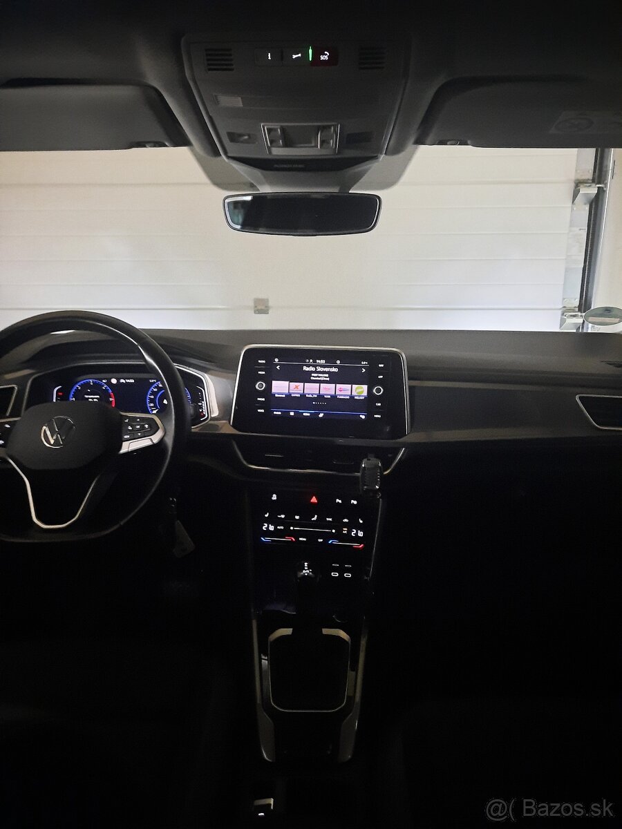 Predám Volkswagen T-Roc 2.0 DTT, DSG A7 - 12