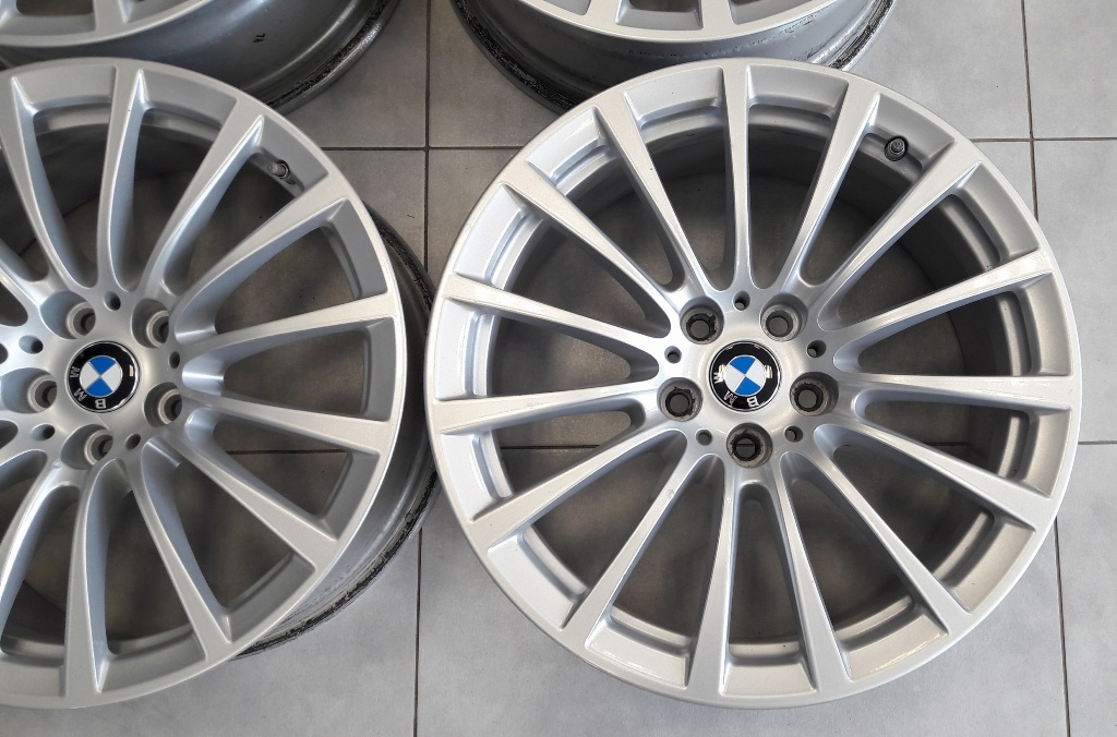 BMW 5 G30 18" Styling 619 - 12
