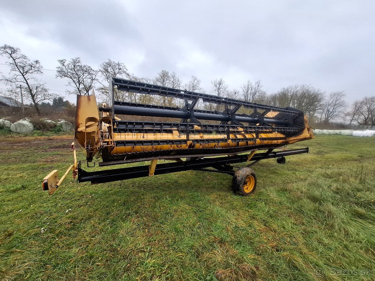 Predám kombajn New Holland CS 660 - 12