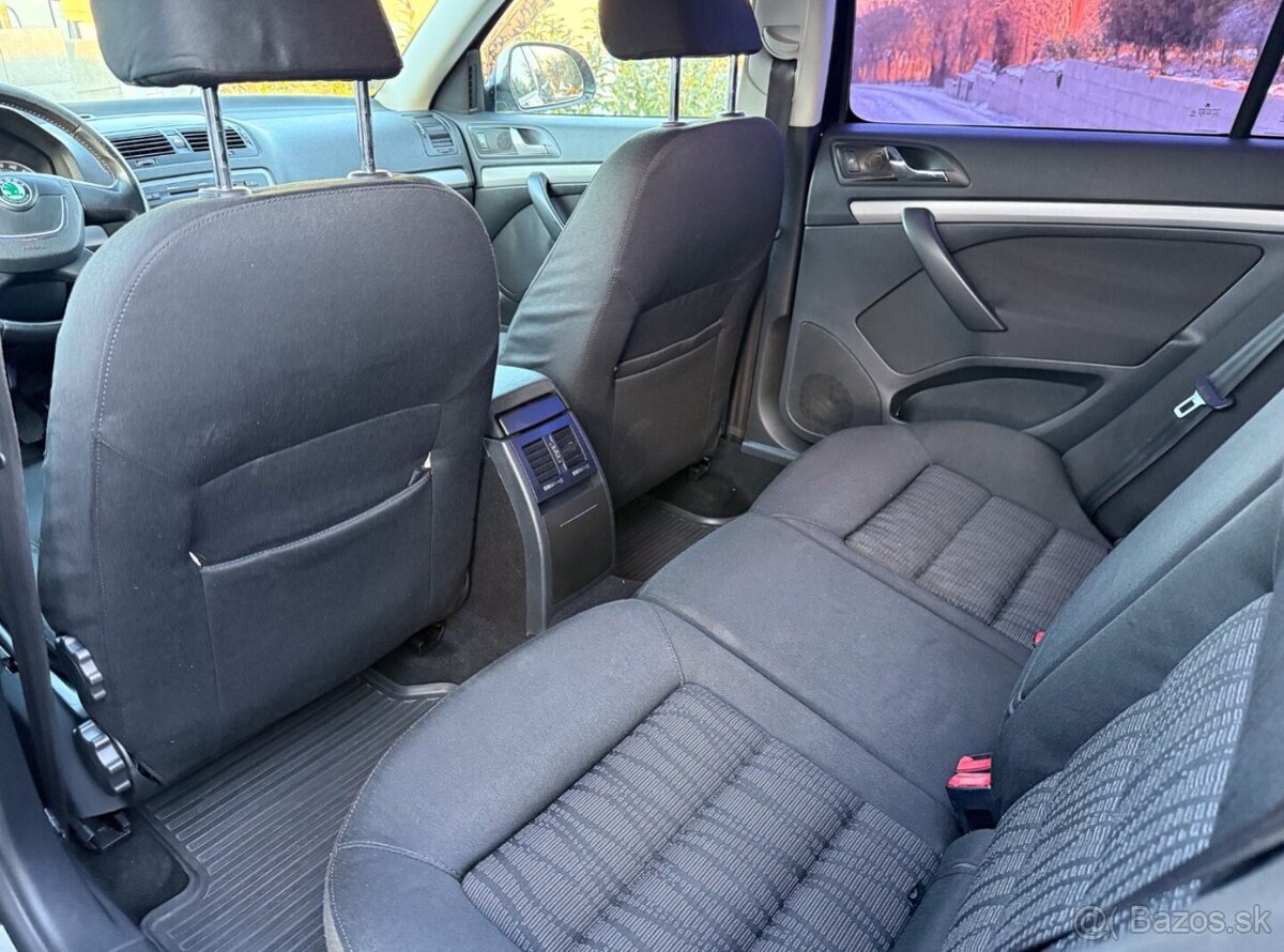 Škoda Octavia 1.9 TDI Elegance - 12