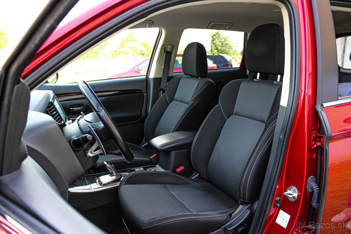 Mitsubishi Outlander PHEV 2.4 4x4 2021 - 12