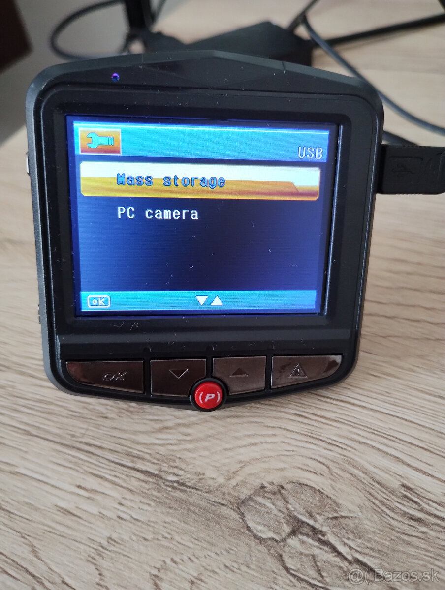 Auto kamery Tracer Full HD, merač tlaku, 5,- Euro/ 4 kusy - 12