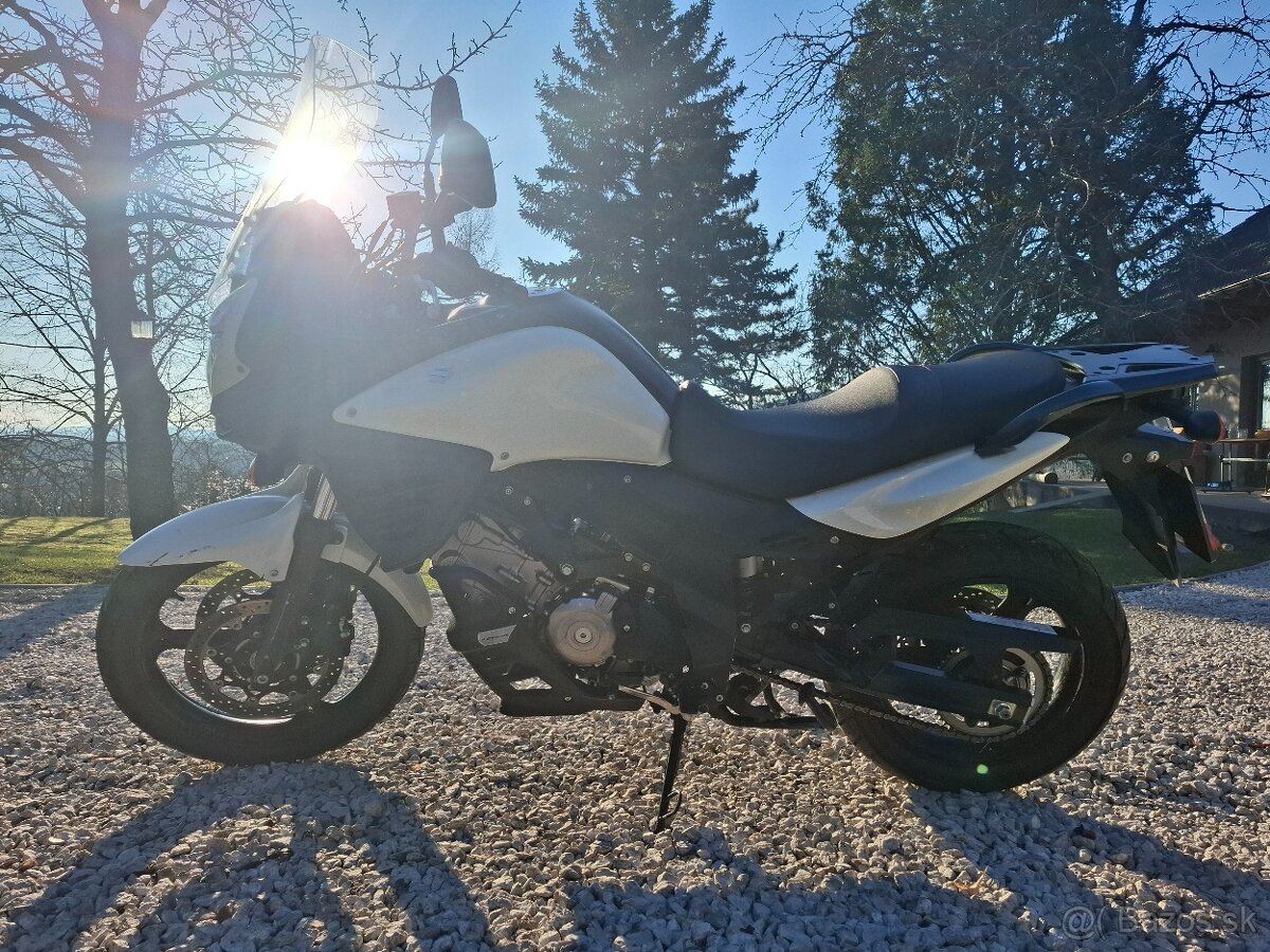 Suzuki V-strom 650 - 12