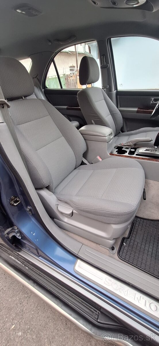 Kia Sorento 2.5 CRDI - 12