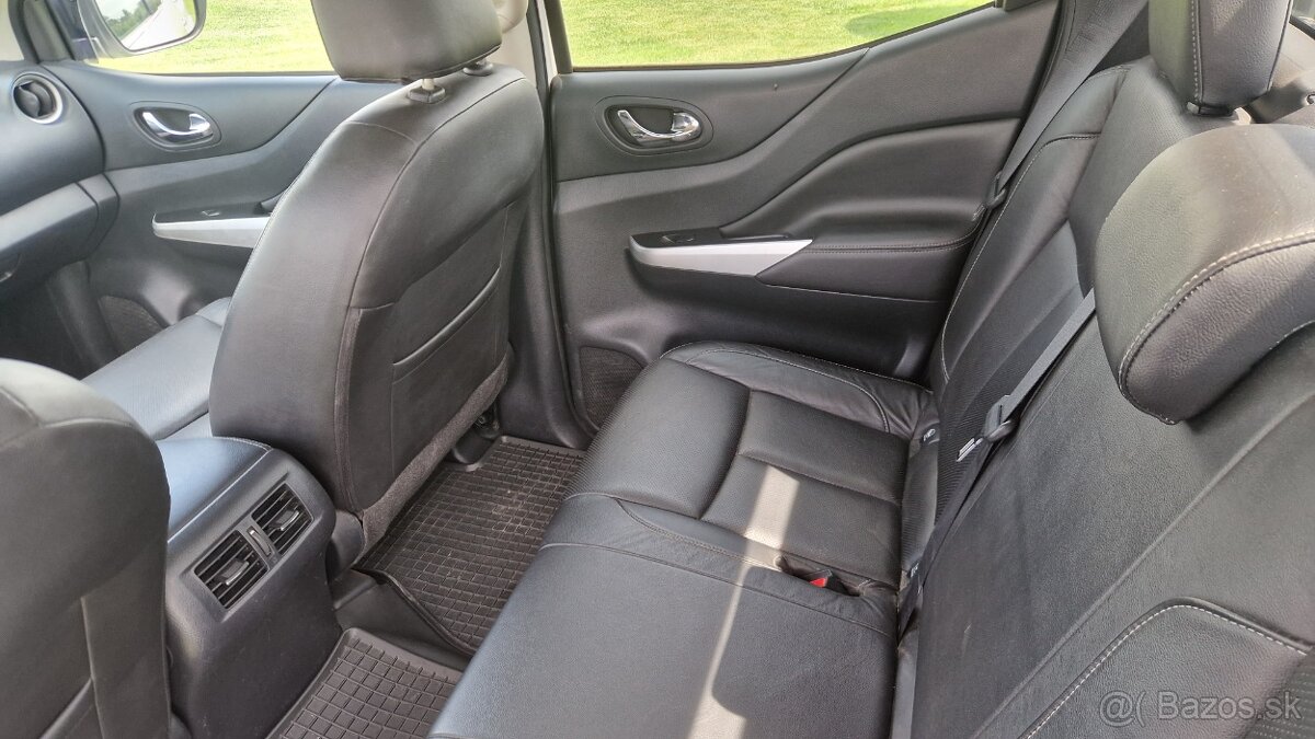 Nissan Navara TREK-1° - 12