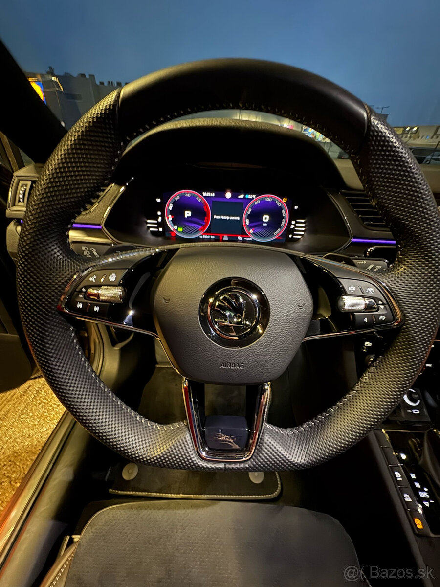 Skoda Superb Sportline 2.0TDi - 12