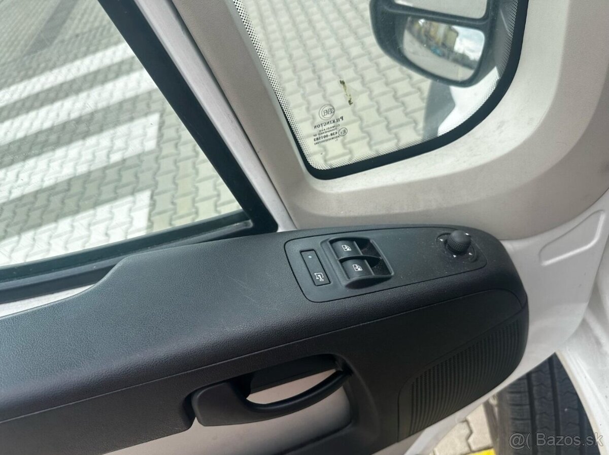 Peugeot Boxer 2.2 HDi - 12