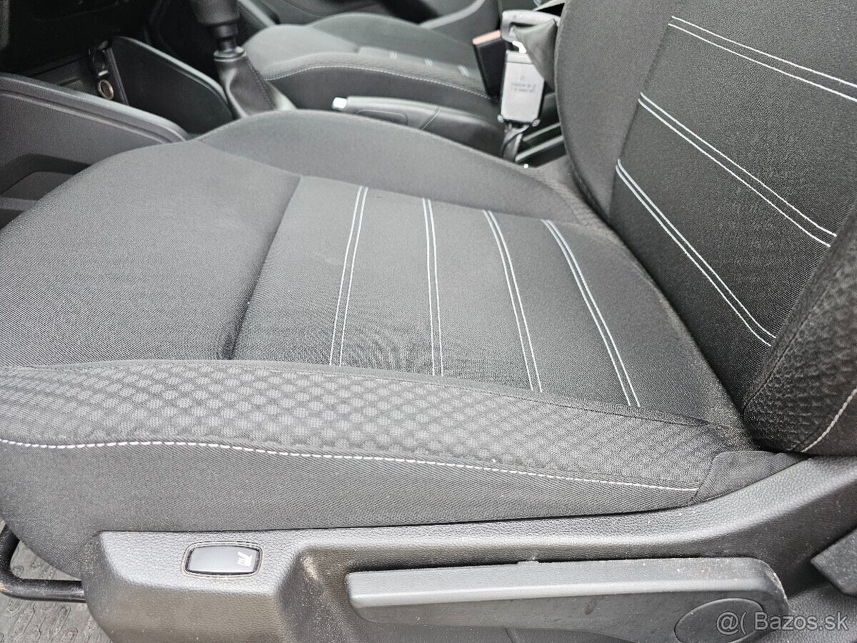 Predám výhodne zachovalú Dacia Duster 1,0 -67kW benzín - 12