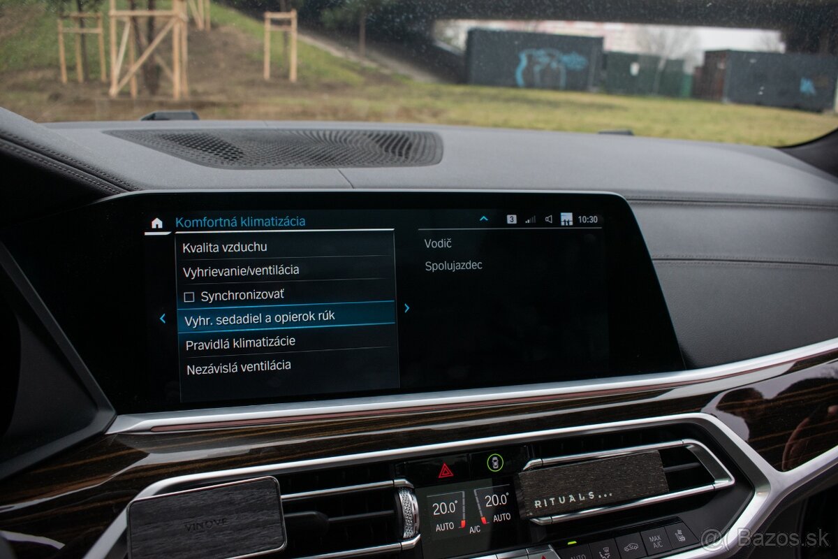 BMW X7 xDrive 30d M Paket Night Vision Laserlight 7 miest - 12