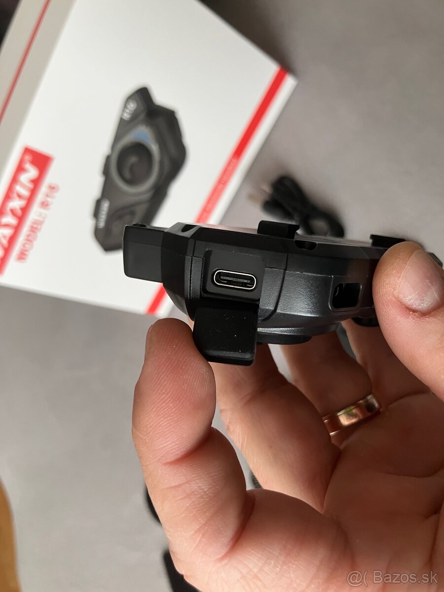 Komunikator Wayxin R16 - 12