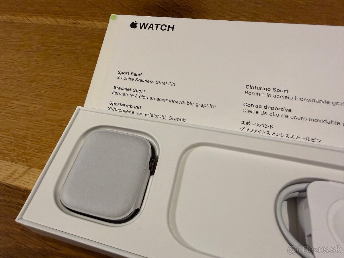 Apple Watch Series 8 45 mm Stainless Steel Graphite - 12