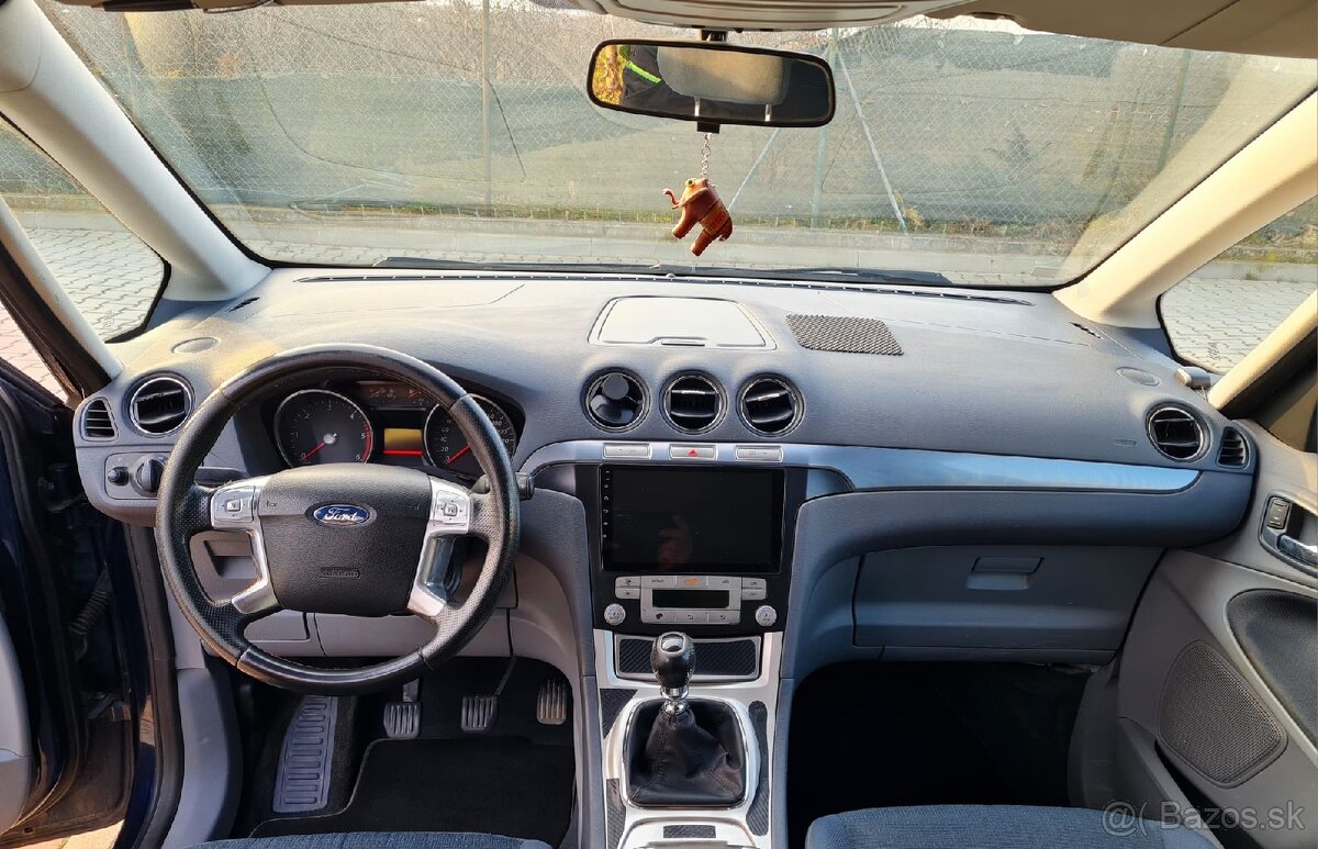Ford Galaxy na predaj - 12