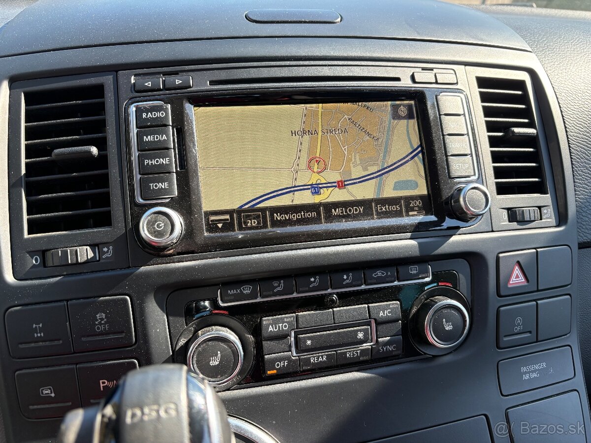 Volkswagen Multivan DSG - 12