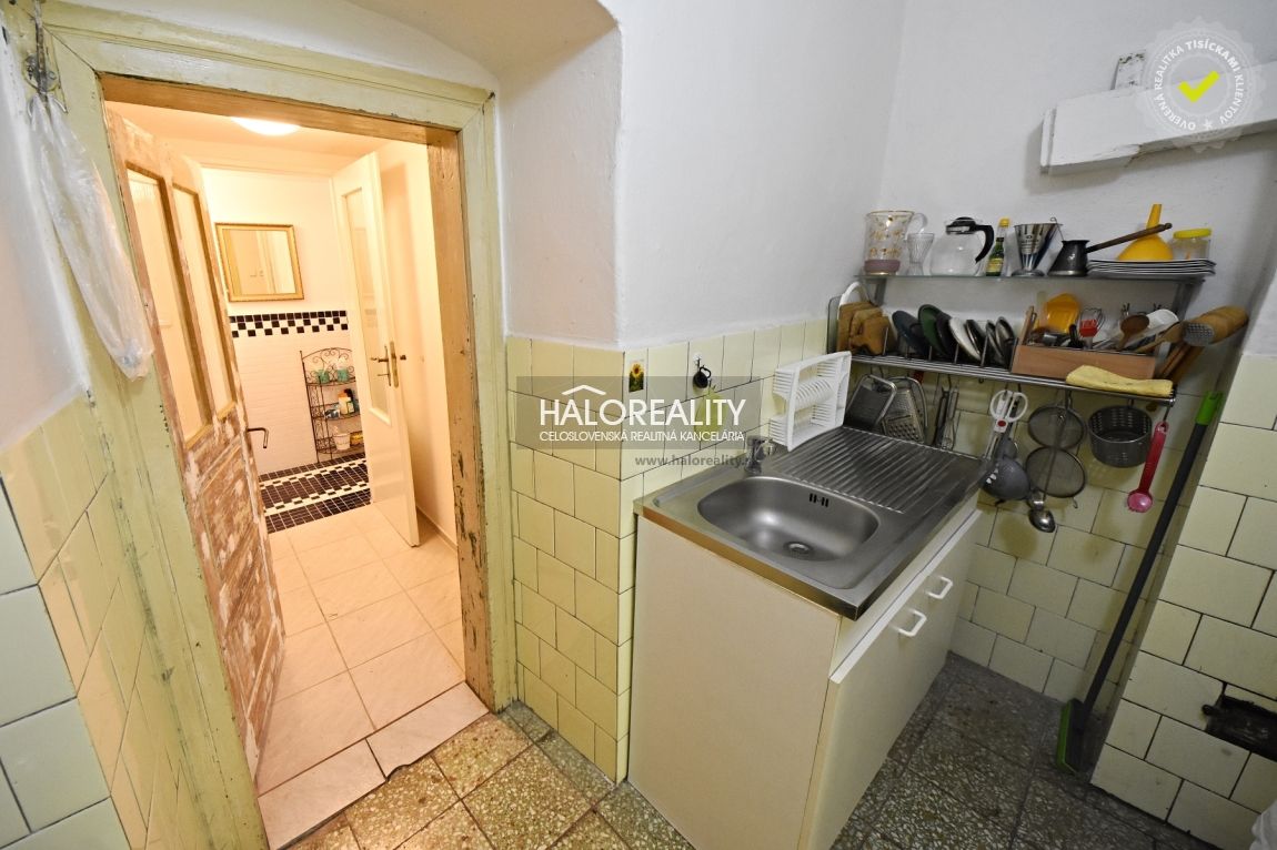 HALO reality - Predaj, rodinný dom Nová Baňa, pozemok 35.813 - 12