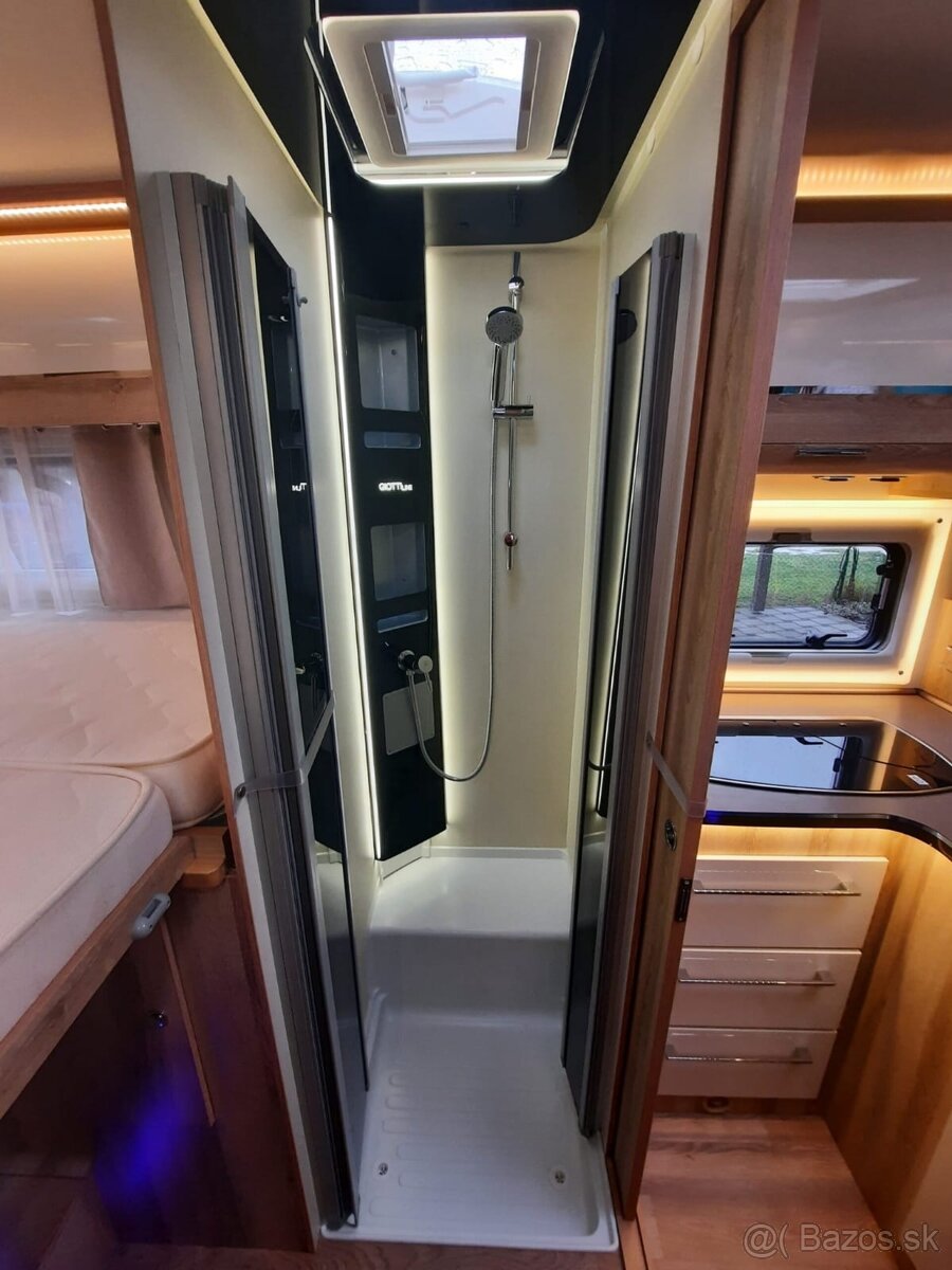 Prenajom karavanu - 12