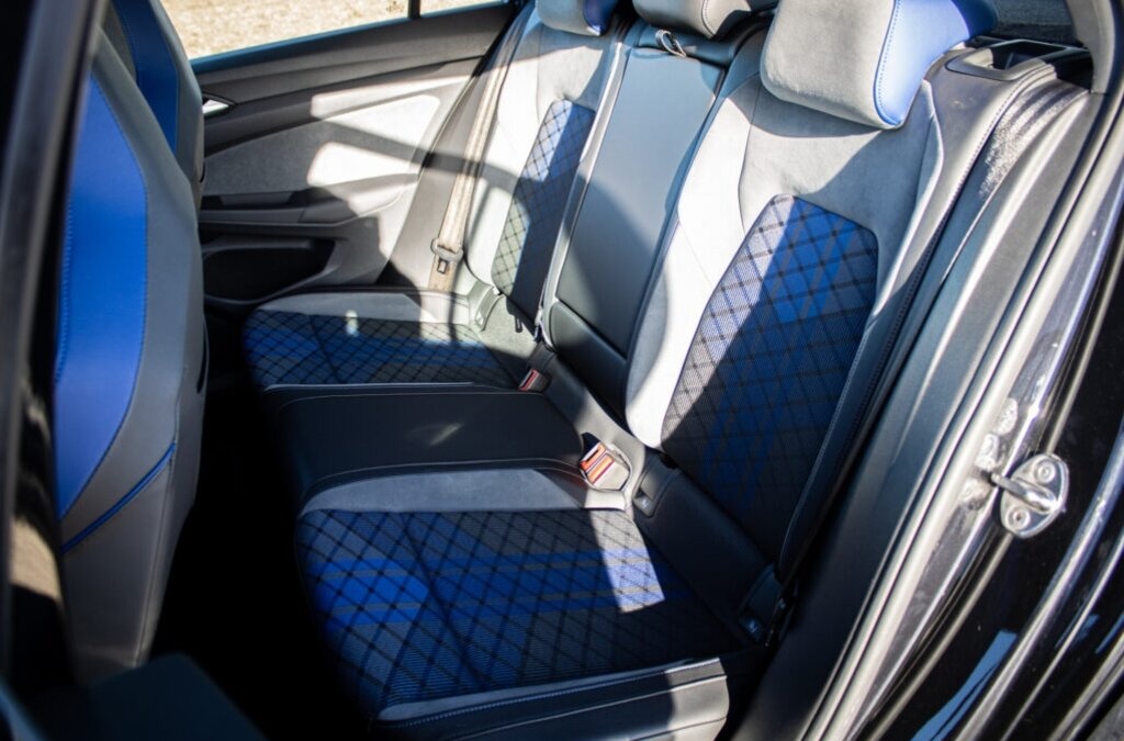 Volkswagen Golf 8 R Hatchback - 12