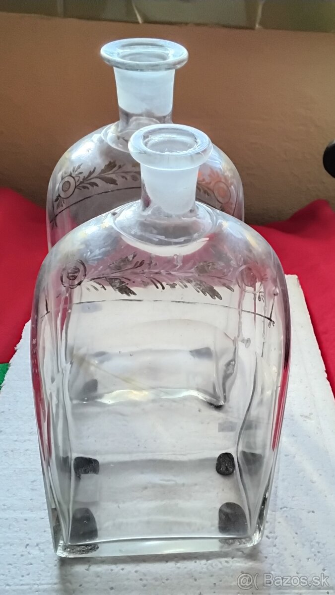 Stare sklenene fukane flase - 12