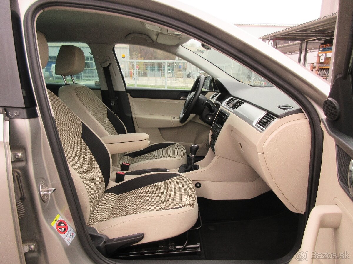 Škoda Rapid 1.2 TSI Elegance - 12