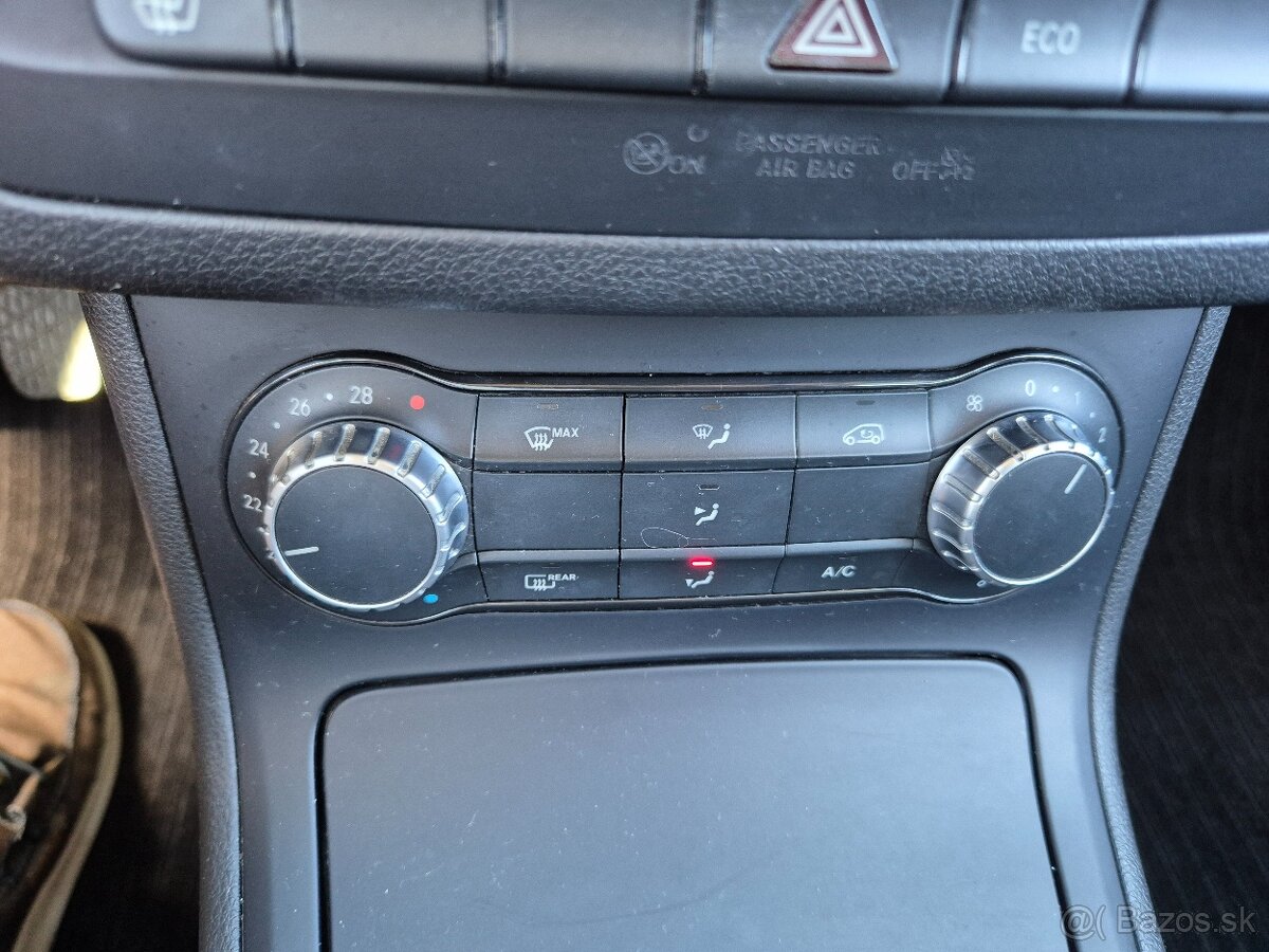 Mercedes-Benz B trieda 180 CDI - 12