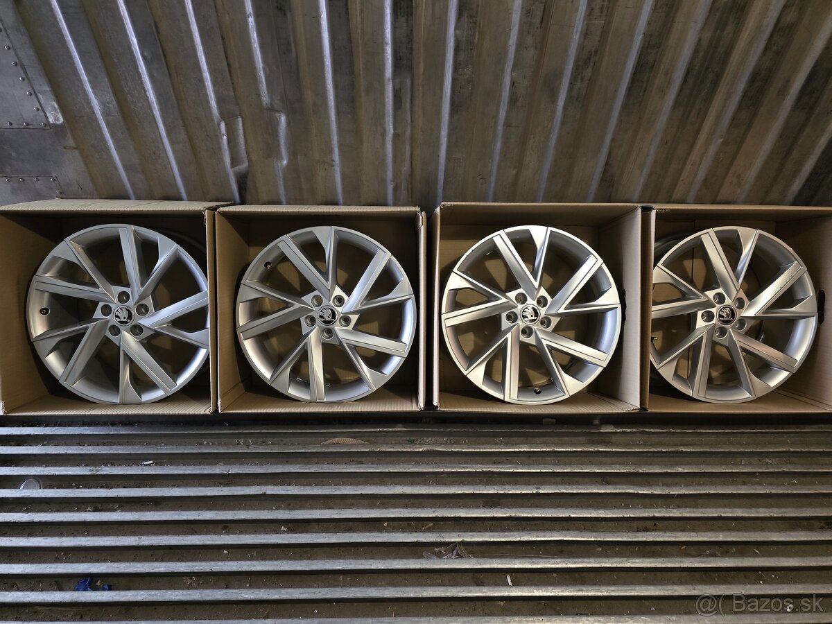 5x100 R18 Škoda Crater Vega Kamiq Scala Rapid Nepoužite - 12