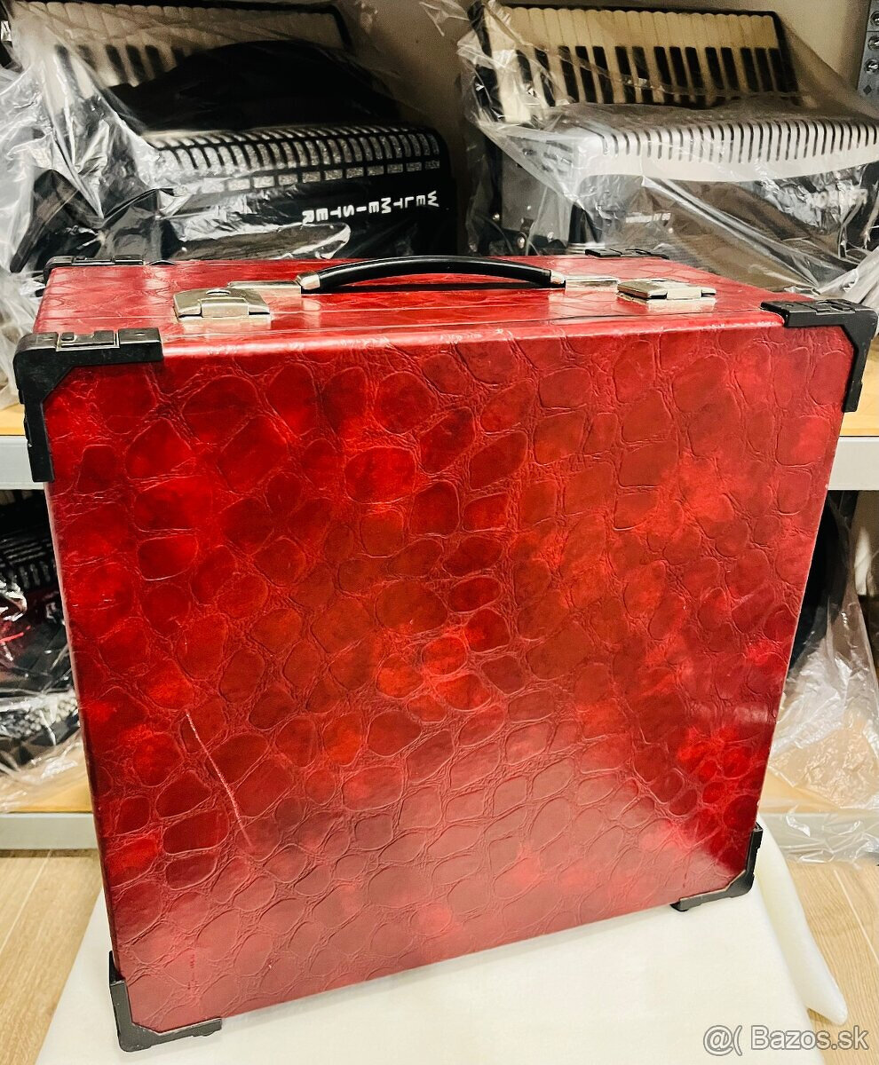 Predám krásny Taliansky akordeón Balzer Wagner 96 basový, to - 12