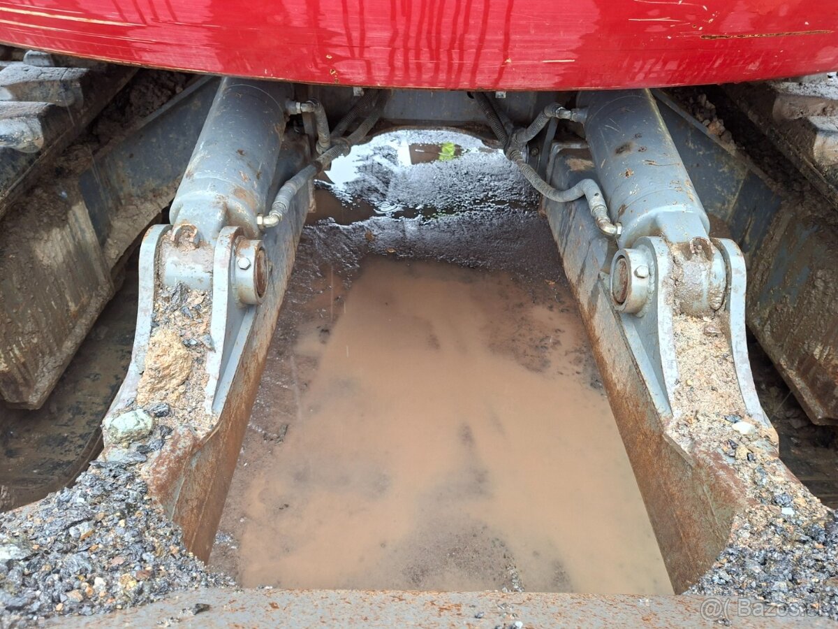 TAKEUCHI TB2150R - 12