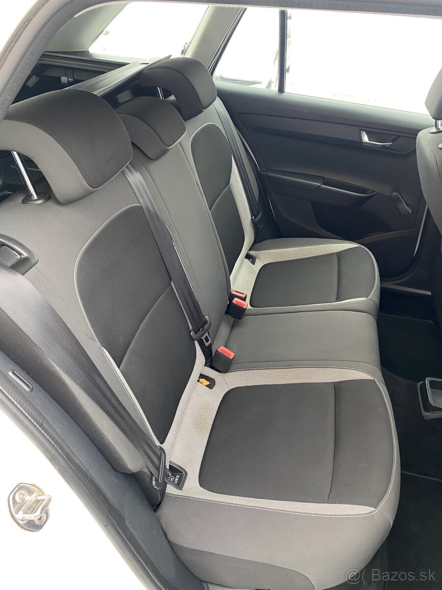 ŠKODA FABIA 1.4 TDI COMBI AMBITION - 12