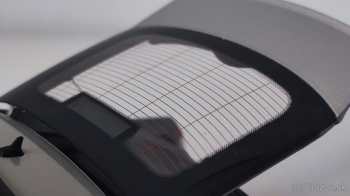 Škoda Superb 1:18 - 12