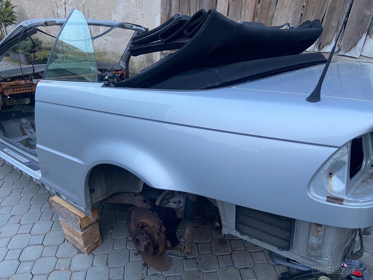 Karoséria BMW E46 cabrio 330ci - 12