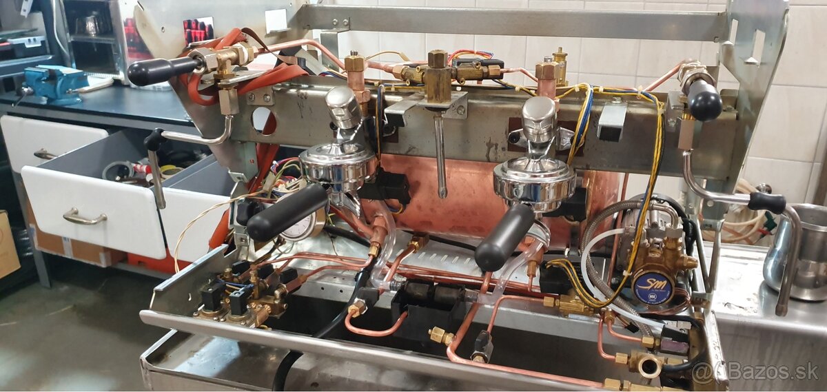 Oprava a servis kávovarov - 12