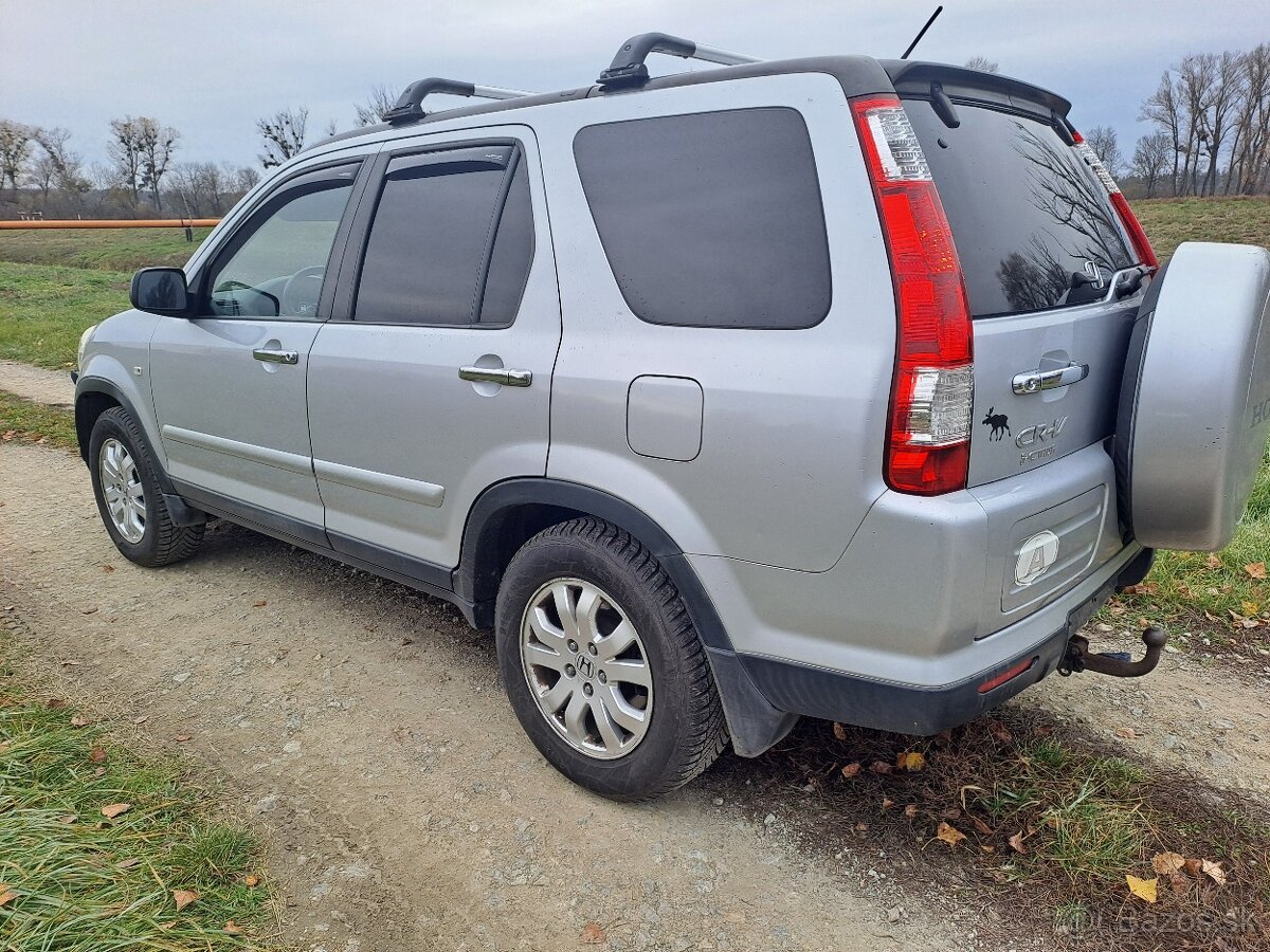 Honda cr-v 2.2 i-ctdi 103kw 4x4 2005 - 12