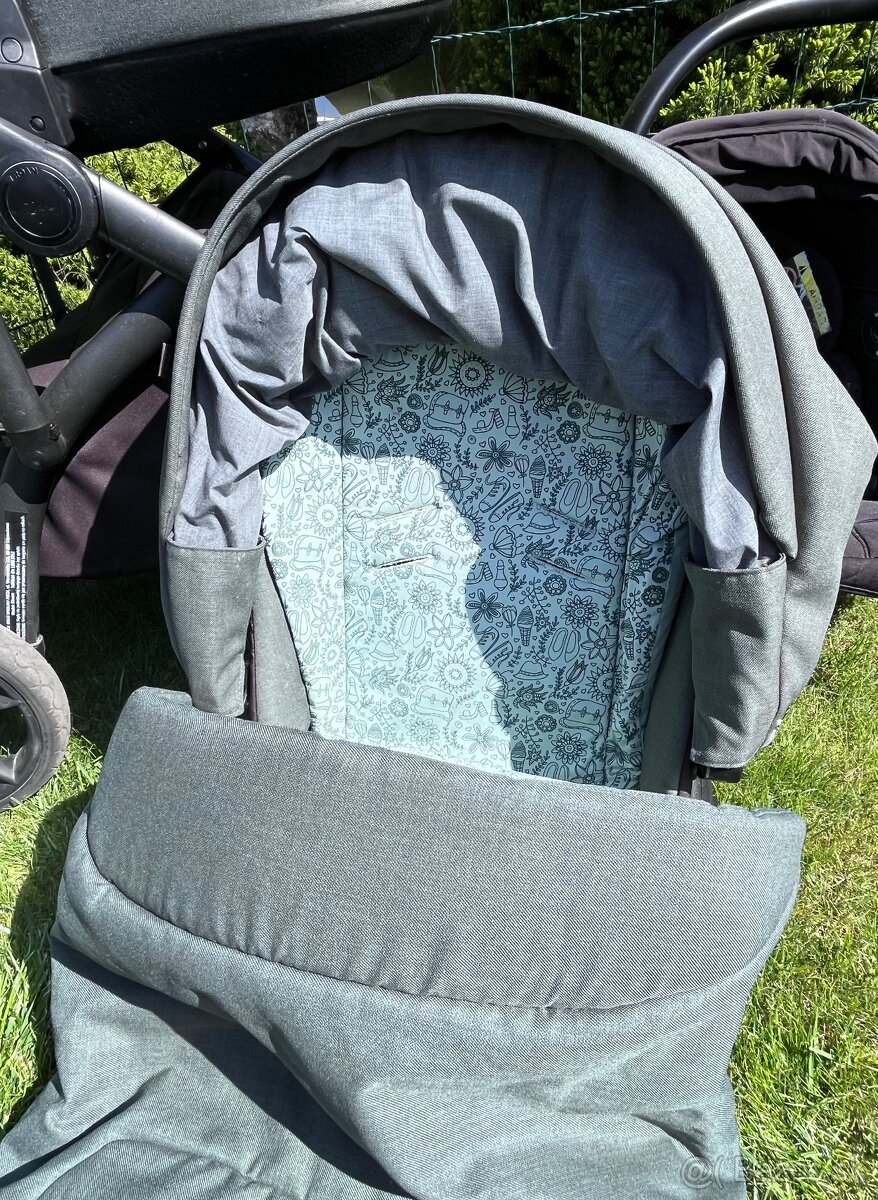 Úžasný kočiar Roan Bloom dark green + vajíčko ZDARMA - 12