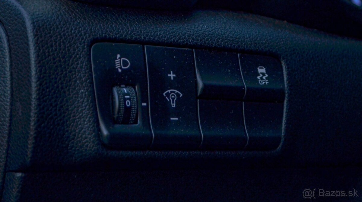 Kia Sportage 1.6 GDi Gold - 12