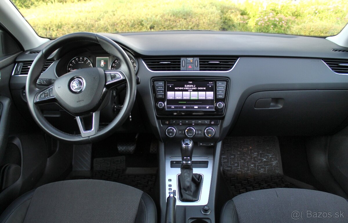 Škoda Octavia combi 1.6 TDI DSG - 12